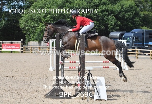 BPP_5696 - CLASS 4 Senior Discovery/ 1m Open