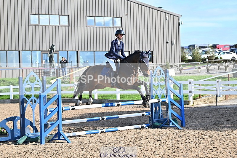 241004A-103922-01270 - Fri 07 Snr Brit Nov & 90cm Open