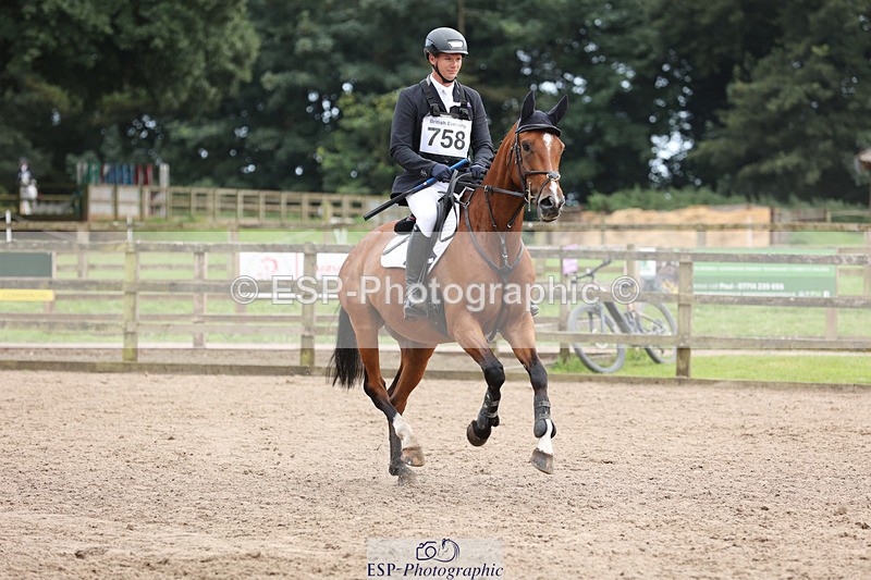 240804-163844-16981 - 758-Christopher_Wincer-CASA_COMQUEST