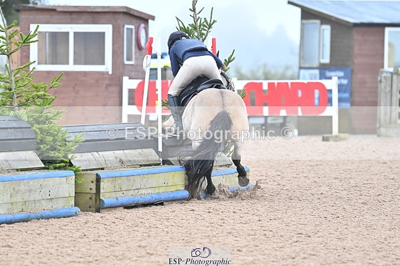 241110A-092355-00122 - 70cm