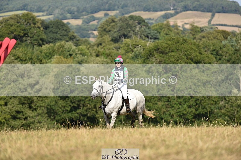 250802A-164740-07835 - F-292-Amy.Sweet-ONLY.BITESIZE