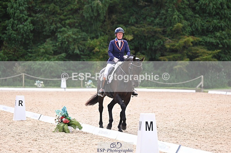 240809-132940-01551 - 142-Tyler.Bradshaw-J'adore