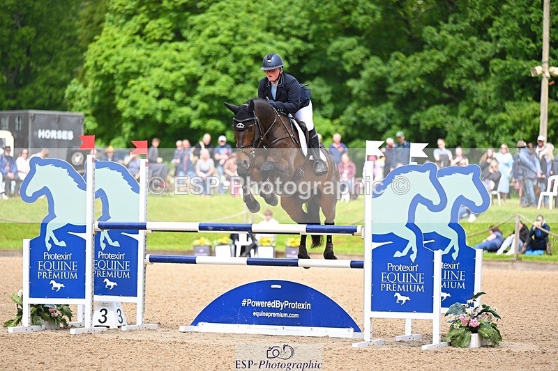 240526-114848-21091 - 165-RIDIRE_DORCHA-Lucy_Stimson