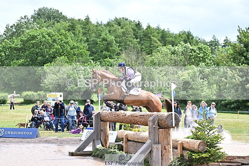 250525A-133736-16281 - D-462-Gemma.Stevens-CHILLI.KING