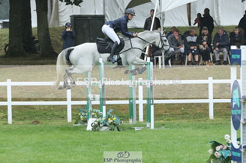 250830A-140223-06865 - Cls 16 Snr Newcomers and 1.10m Open