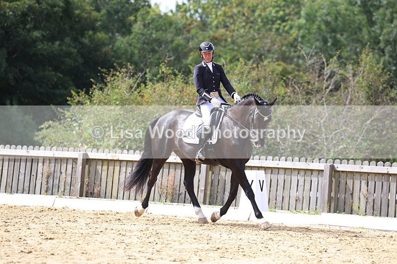 3E7A3804 - Class 8: Novice 6 Section A Championship