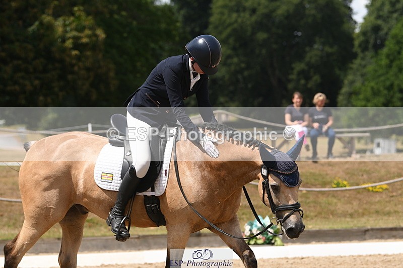 250719A-125922-05230 - 141-Chloe.Dunn-Towerhill.Shamie