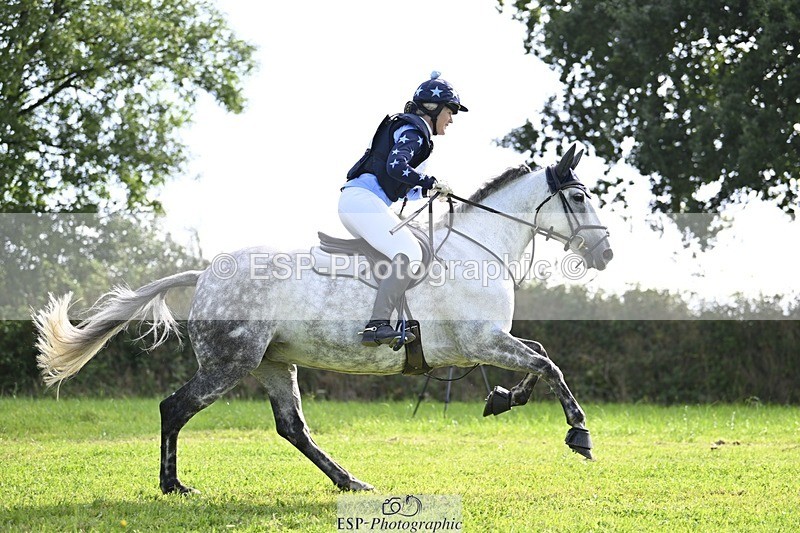 240831A-105049-00459 - 102-Kate.Darby-CLOROGUE.FLIGHT