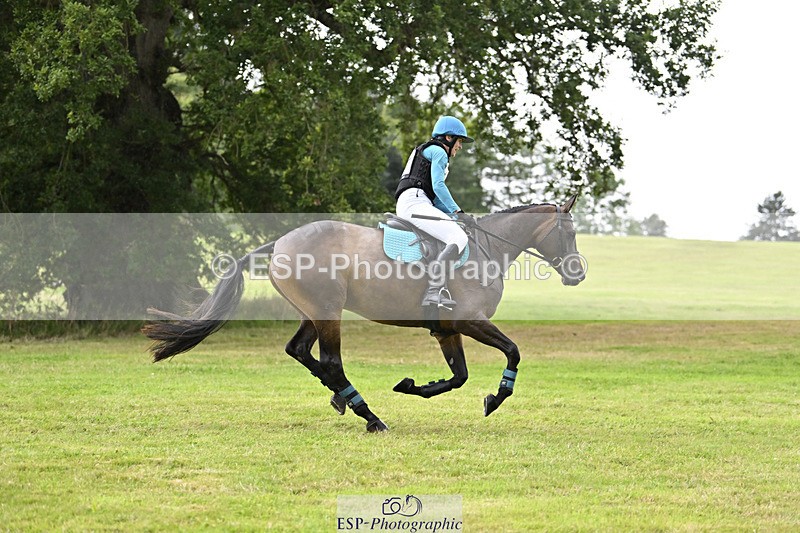 240825X-175820-38289 - 80cm XC 17.30 to End