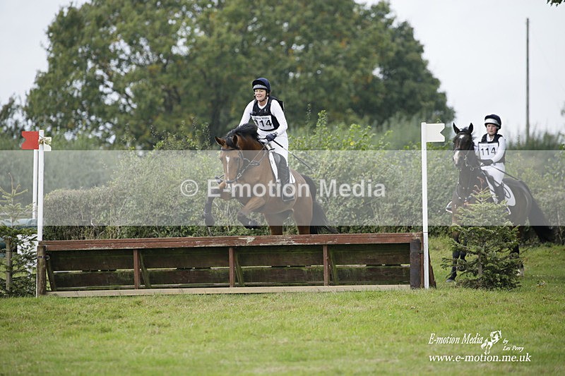  WWHT 171021 2232 - Novice Pairs (0.80m)  17/10/21