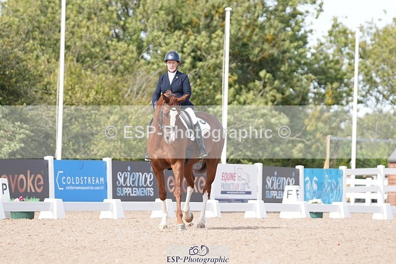 250906-141039-03489 - 052-Elaine.MurphyQT.An.Tainiste