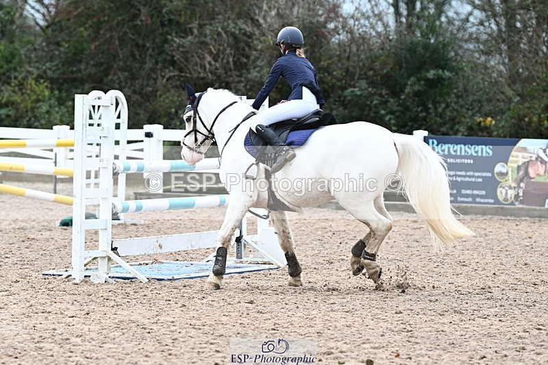 231118A-121102-01789 - Cls 6 BlueChip Pony Sapphire Qualifier