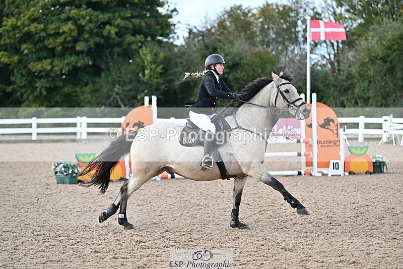 241004A-113045-01538 - Fri 08 85cm Amateur Quals