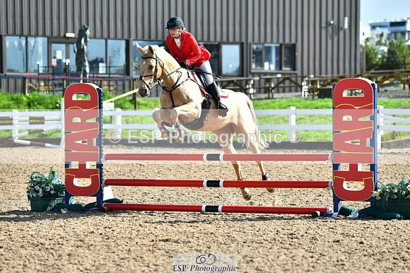 230812A-093914-07685_Cls 25 AB Brit nov  90 Open - 075-851-2613