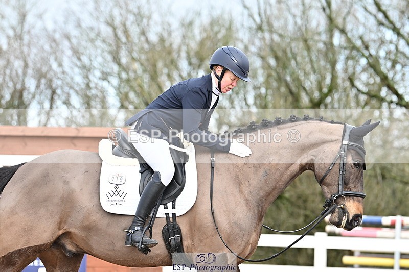 240218A-102145-05504 - 119-Shona.Mclauchlan-Diamond.Darco