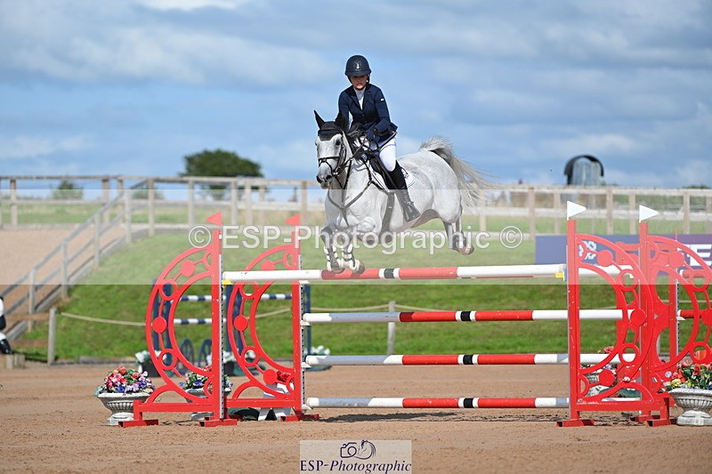 230721A-164539-07820 - Cls 10, 2 Star Big 1.45m Break to End