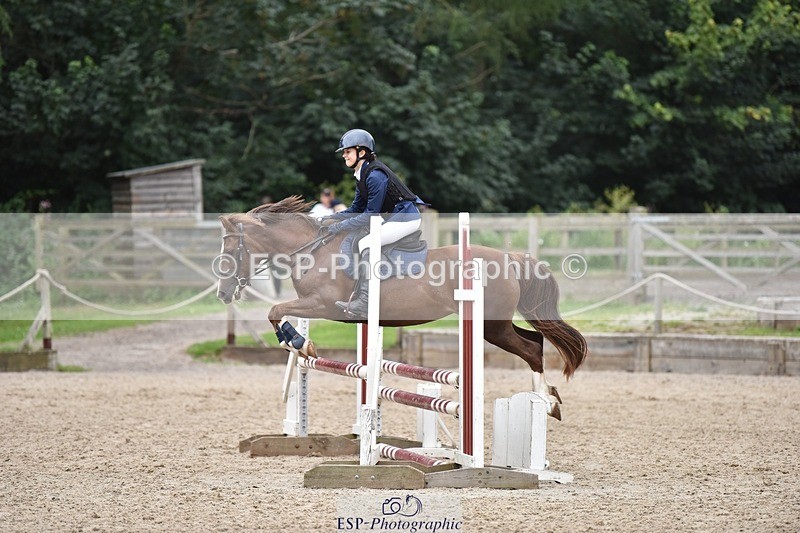 240802-103932-00898 - 80cm Round 1