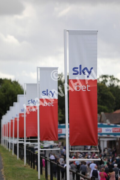 yr20082022r1-1 - Race 1 1.50pm Sky Bet & Symphony Group Strensall Stakes