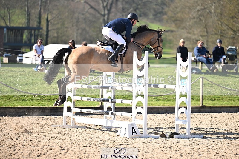 260321A-145239-01003 - 6 Foxhunter 1m 20 Open
