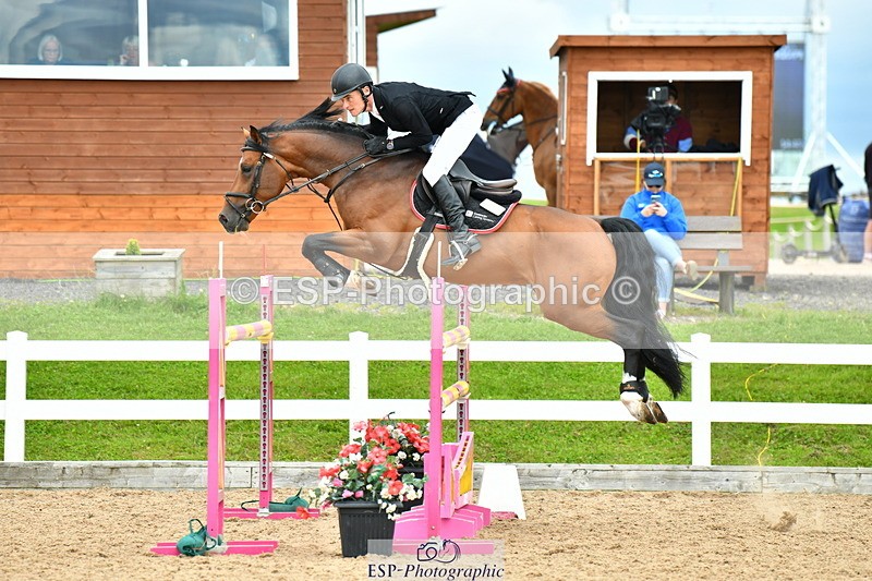 230721A-144127-07046 - Cls 22, 1 Star Gold 1.30m