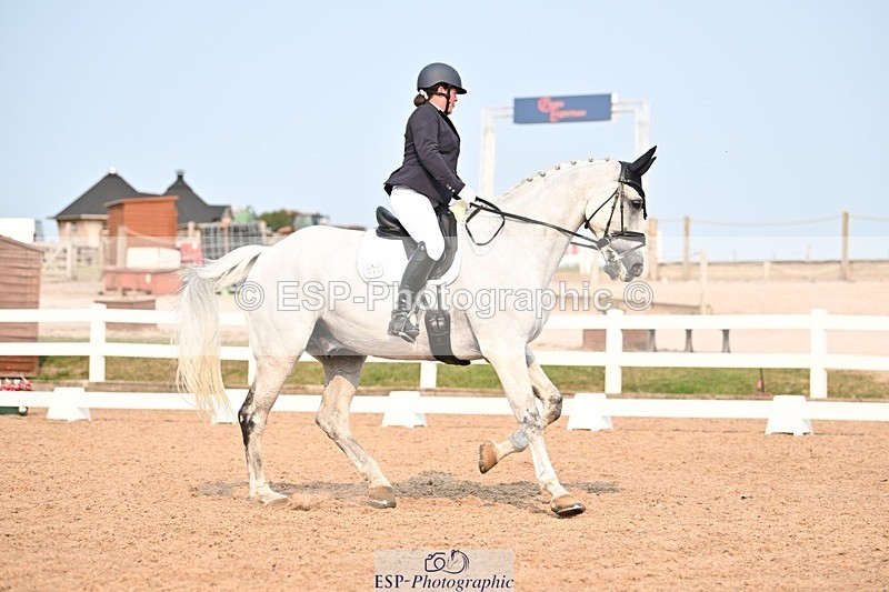 250816-163717-06422 - 122-Stacey.BlunnDiamond.Bobby