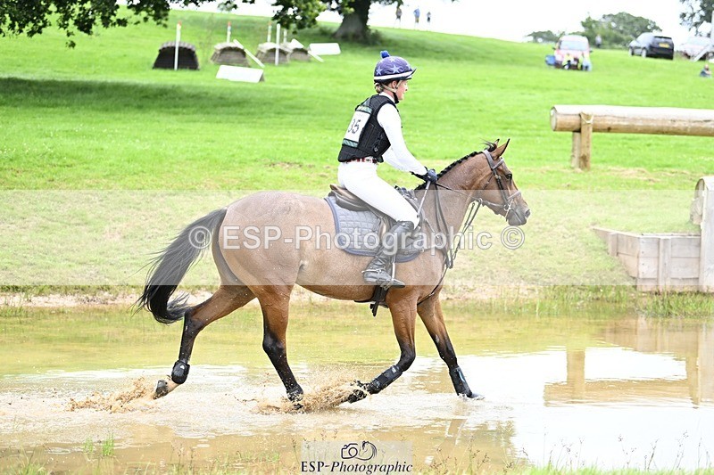 240803-111123-01899 - 135-Valentine_Emsens-CHELLY_BABY_Z