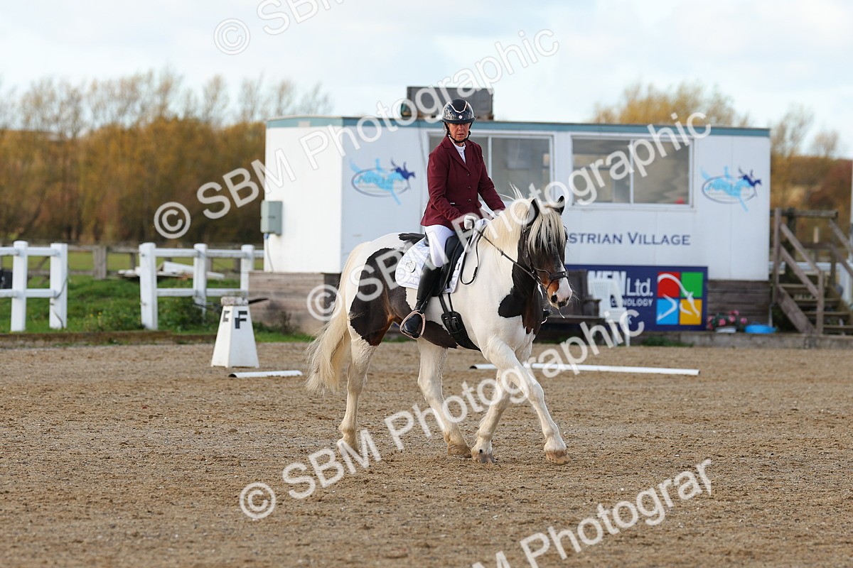 SBM_000821 - Novice 5