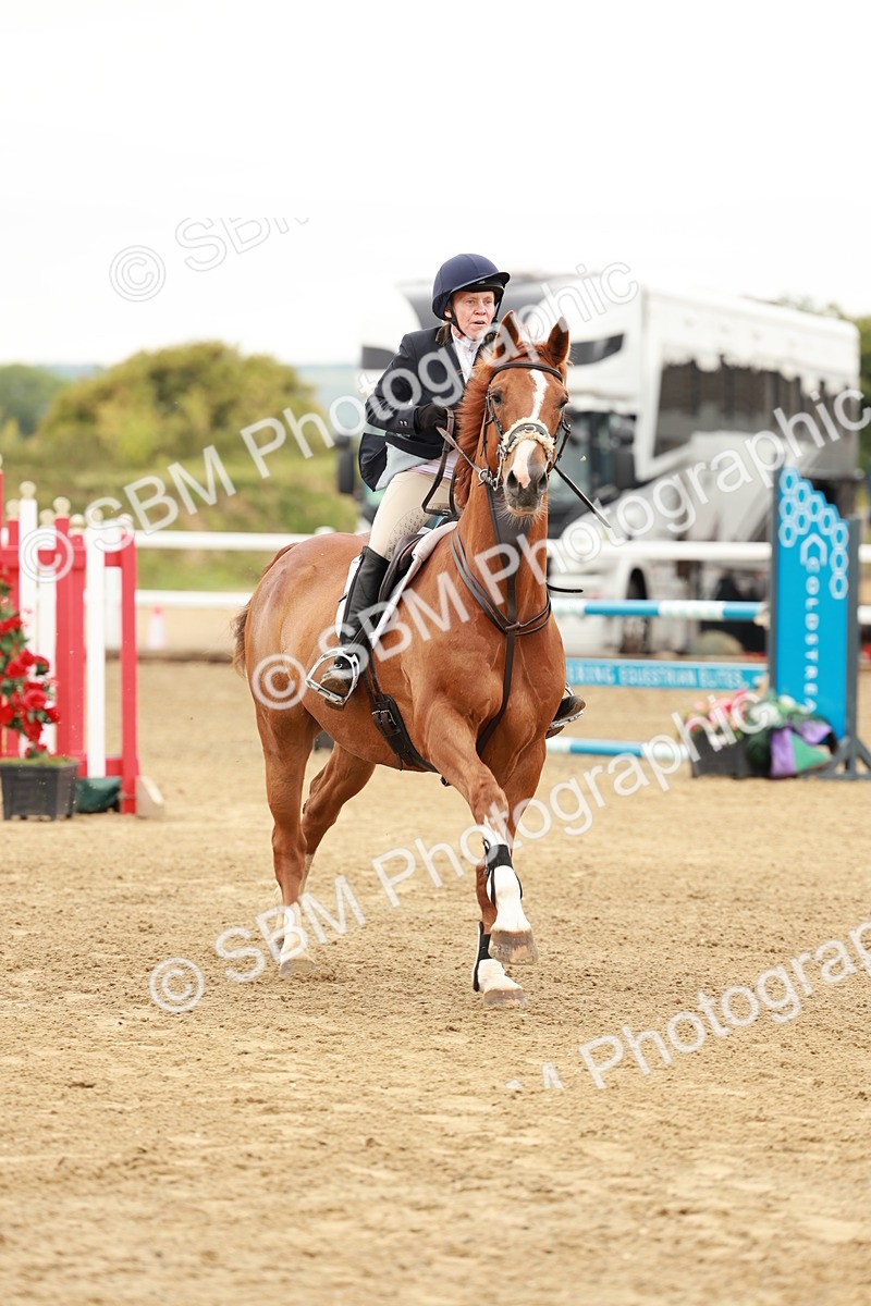 SBM_016576 - Class 20 - Senior Newcomers - 1.10m