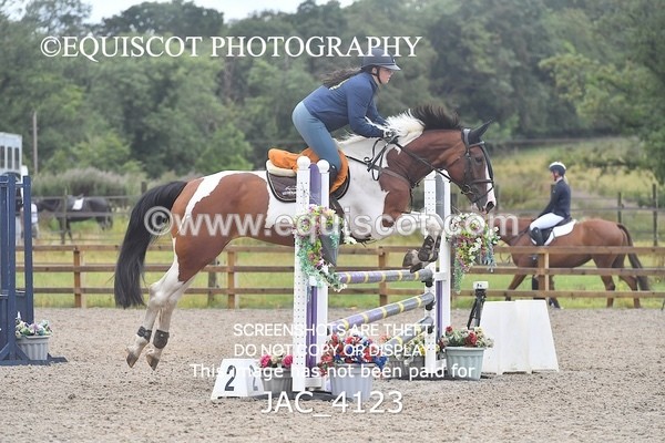 JAC_4123 - CLASS 5 Senior Discovery/ 1m Open