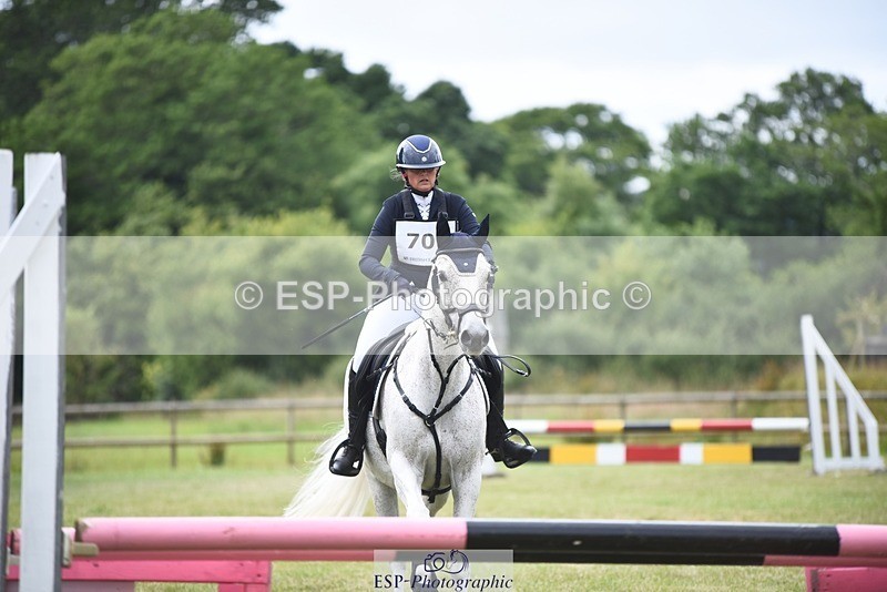 240630-145916-02407 - 709-Anna_Hoskins-Stardust