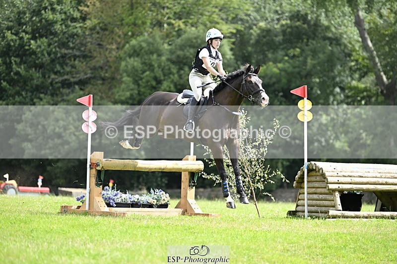 240804-103528-10574 - 403-Alana_Harries-THE_KNIGHT