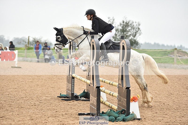 240331A-100932-00261 - 80cm First Round