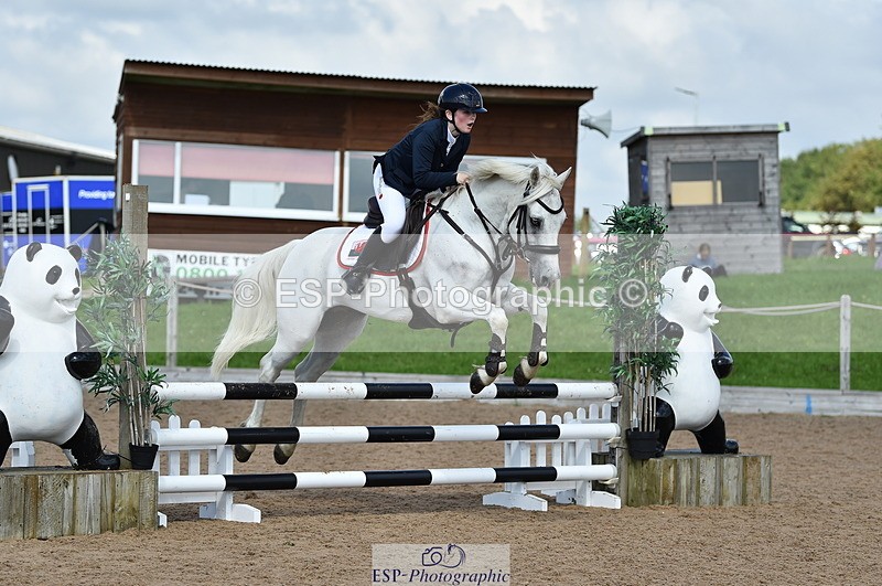 230902A-131156-01351 - Cls 3A Pony Medium 80cm