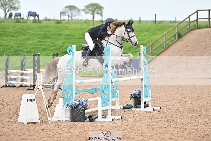 240505A-123814-05139 - Cls 4 Blue Chip Pony Newcomers & 1m Open