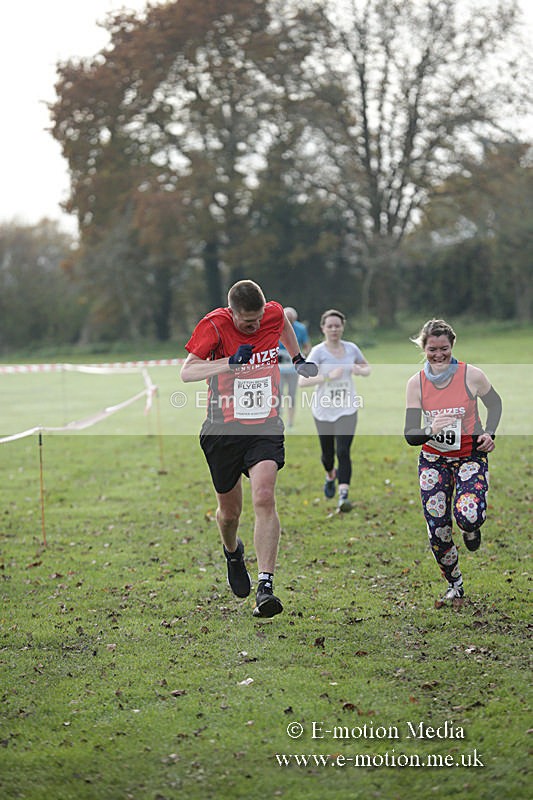 CAD5 171119-0943 - Sutton Benger 5 mile Flyer – 17th Nov 2019