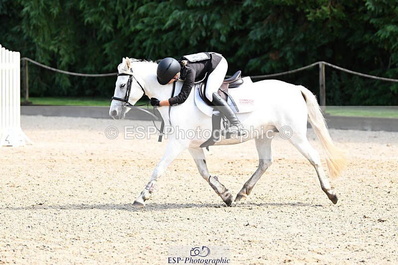 240824X-113459-25295 - 70cm Round 2 10.30 to 12.10