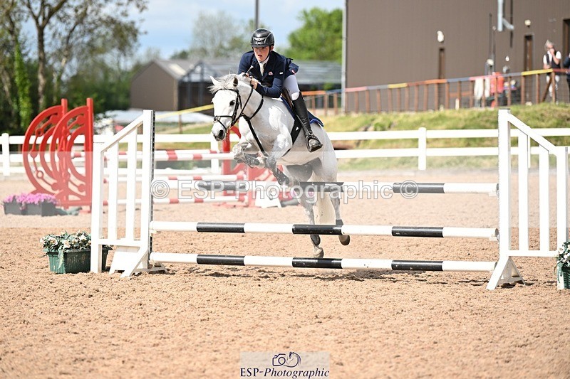 250504-154128-03777 - Cls 25 Winter-Summer