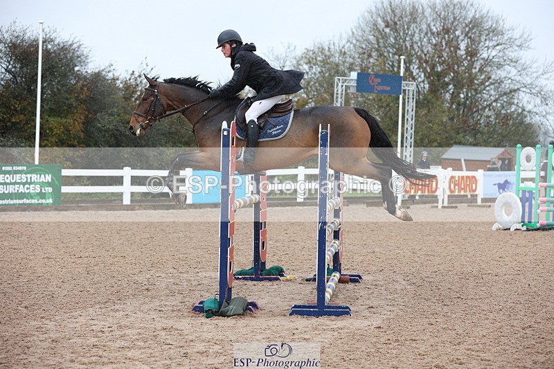 231112A-131329-04333 - Cls 20 Newcomers & 1.10m Open