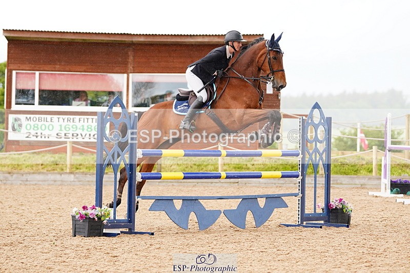 240526A-113024-07811 - Cls 26 Chard Equ 1.05m and 1.10m Grand Prix