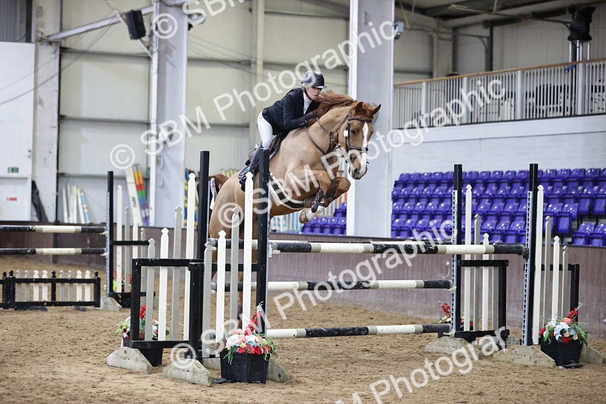 SBM_001677 - Class 5 - Redpost Equestrian Senior Foxhunter/ 1.20m Open