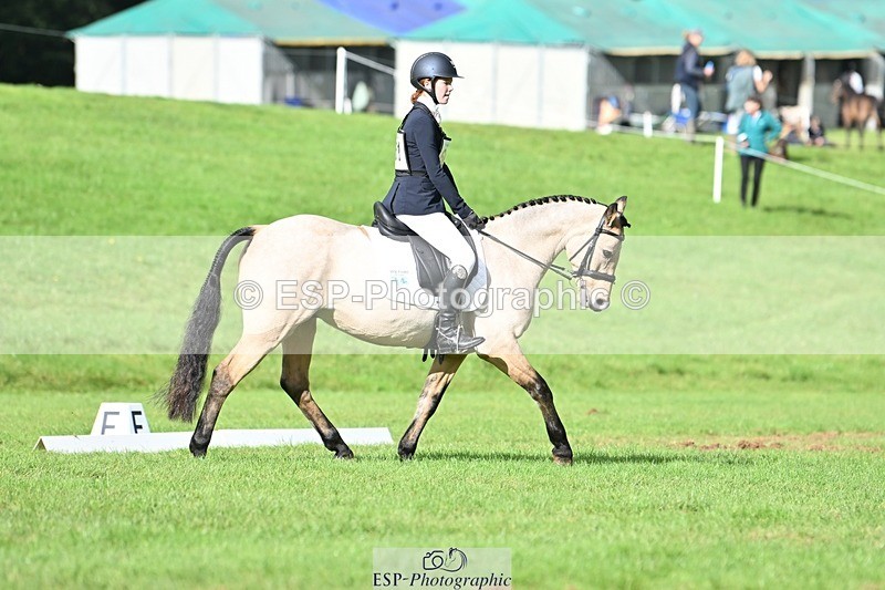 231020-135709-10787 - 661-MYSHALL.ROBBY-Poppy.Turriff-DR