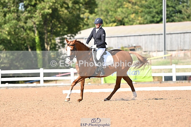 240816A-162319-06165 - 241-Caroline.Toman-D-Pandora.Ramall