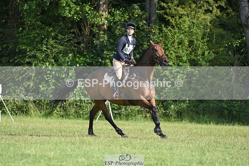 230625-090316-00032 - SJ 90cm 9.00 to 10.00