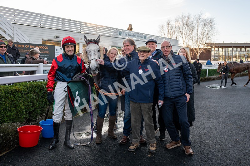 161225-Race 5-Somebodycomegether-3559 - Race 5