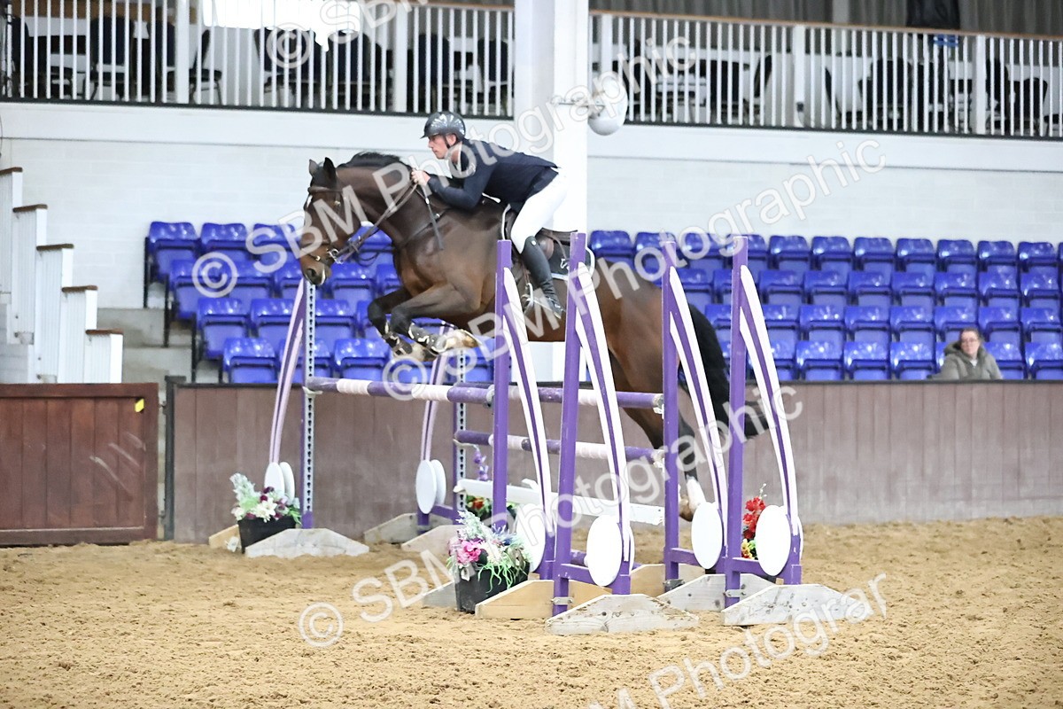 SBM_003669 - Class 12 - Senior Foxhunter 1.20m