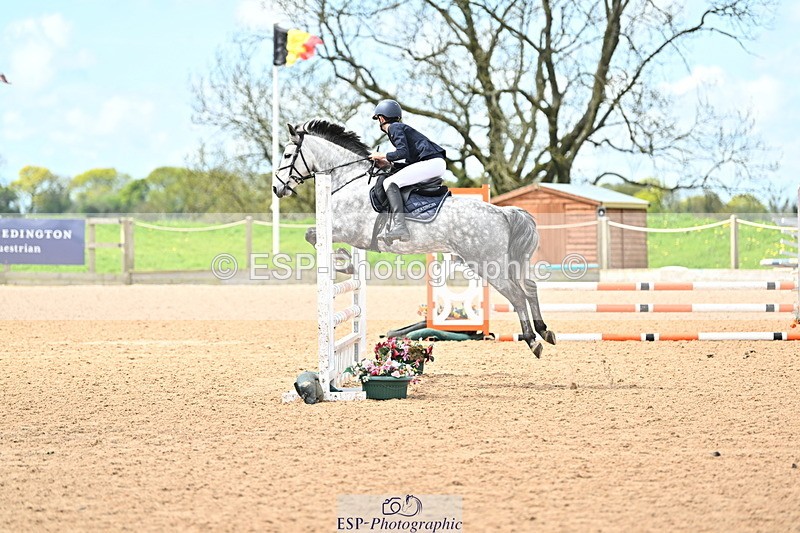 240504A-112401-01187 - Cls 3 Pony Discovery & 90cm Open