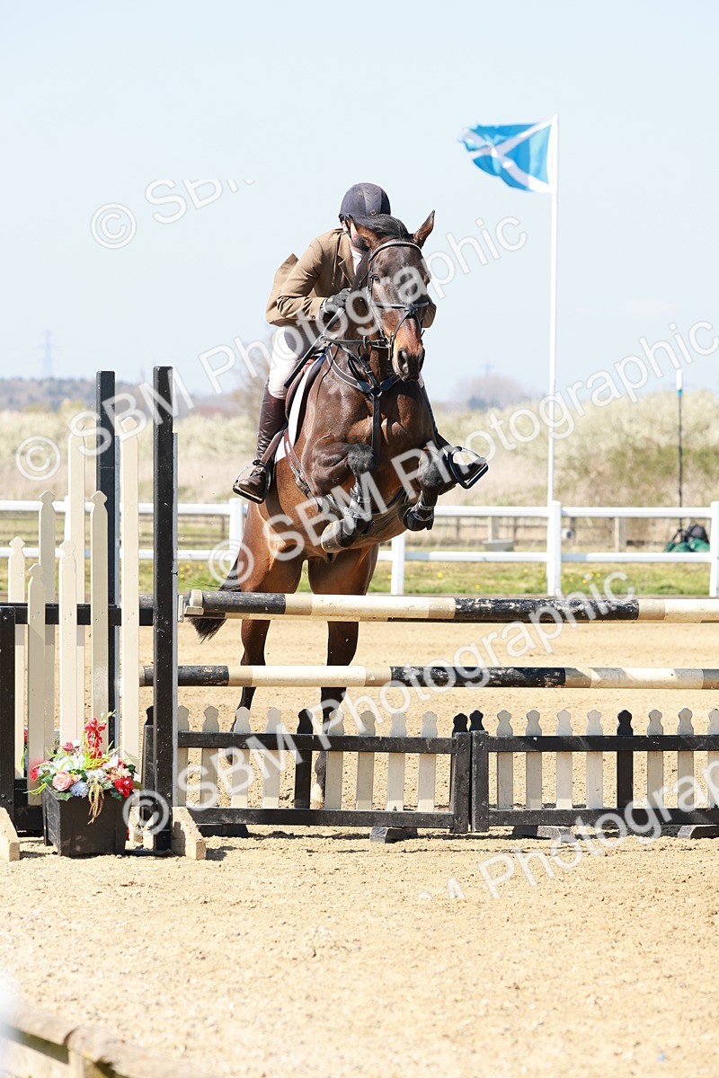 SBM_004145 - Class 17 - Senior Newcomers - 1.10m