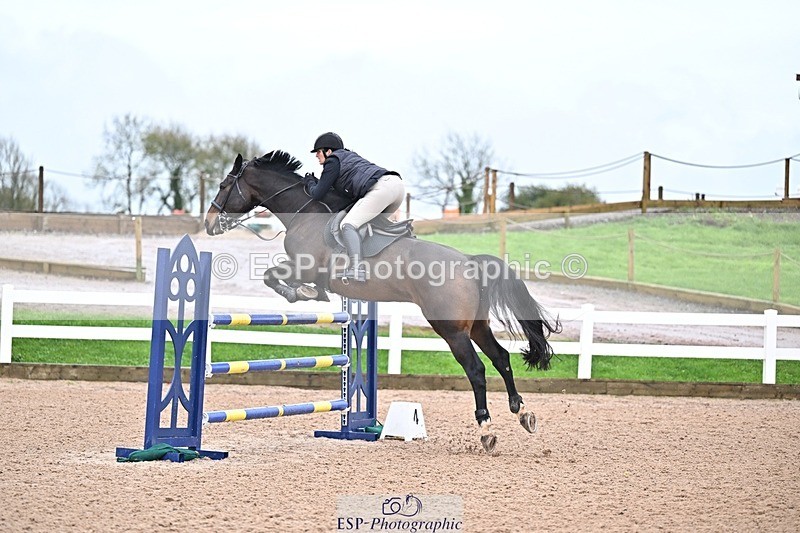 251029-133900-00582 - Foxhunter and 1.20m