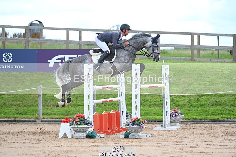 230721A-125750-06303 - Cls 34, 7 Yr Olds 1.30m