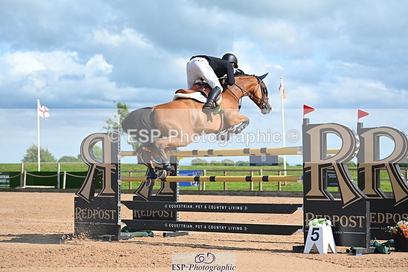 230721A-170700-07989 - Cls 10, 2 Star Big 1.45m Break to End